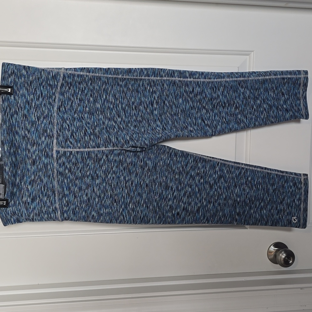 GapFit Maternity Active Capri Leggings